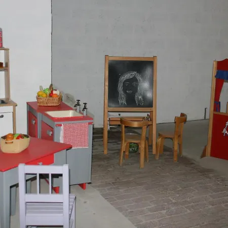 Σπίτι διακοπών Vintage With Garden Roofed Terrace Bbq