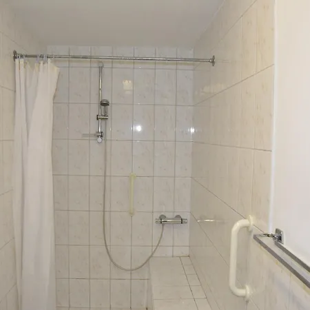 Vintage Farmhouse With Garden, Roofed Terrace * Gouvy